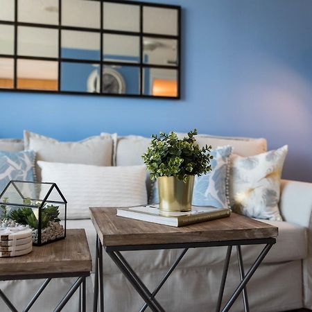 Cityscape Condo In Fort York Toronto Esterno foto