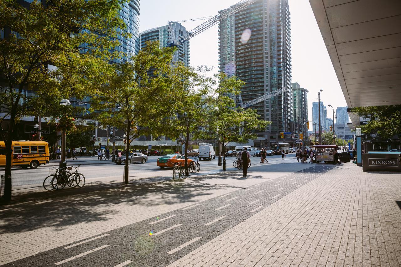 Cityscape Condo In Fort York Toronto Esterno foto