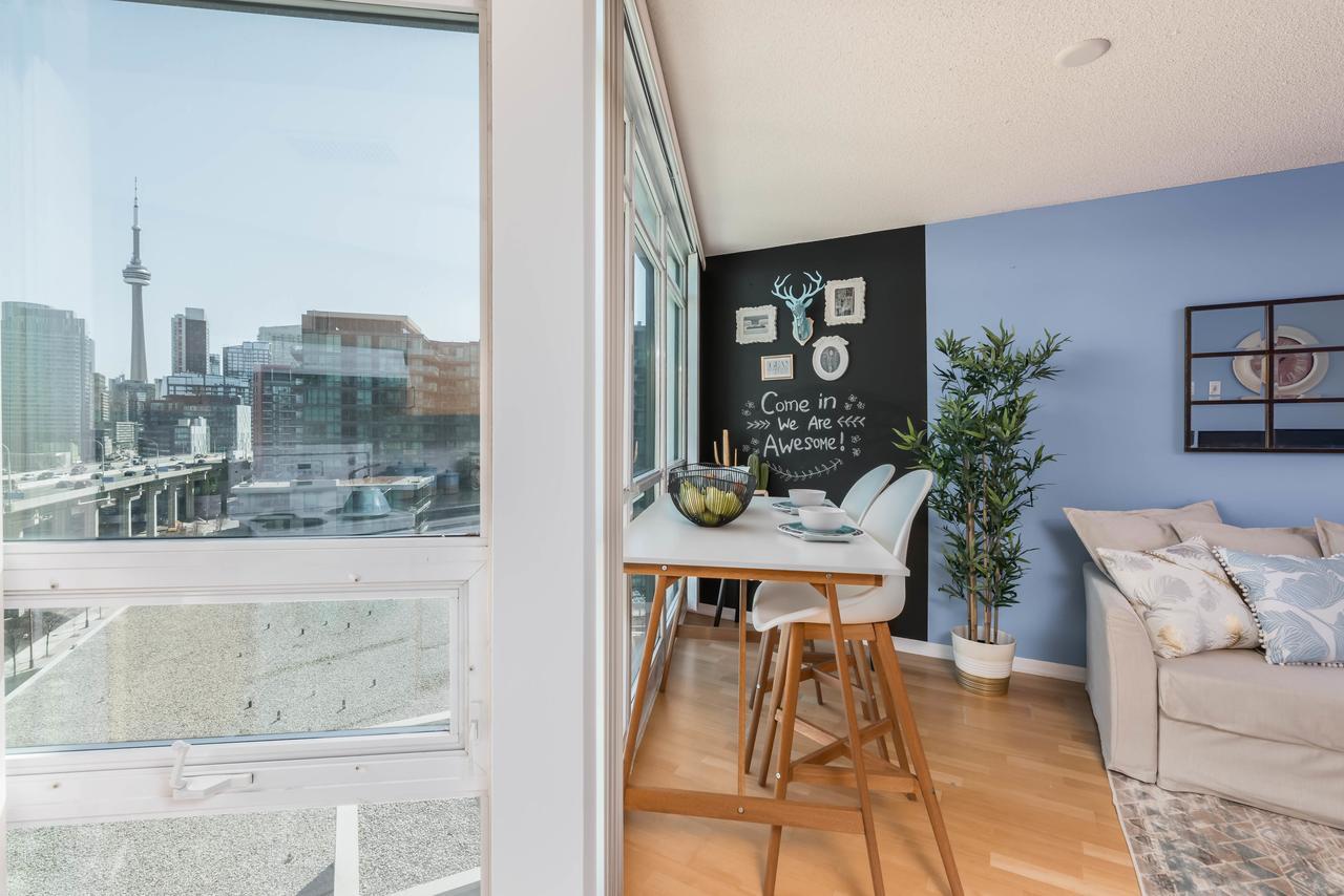 Cityscape Condo In Fort York Toronto Esterno foto
